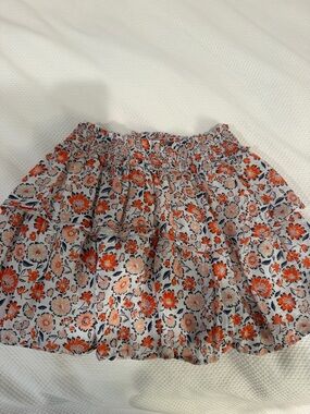 Girls Vineyard Vines Floral Tiered Mini Skirt in Orange and Navy